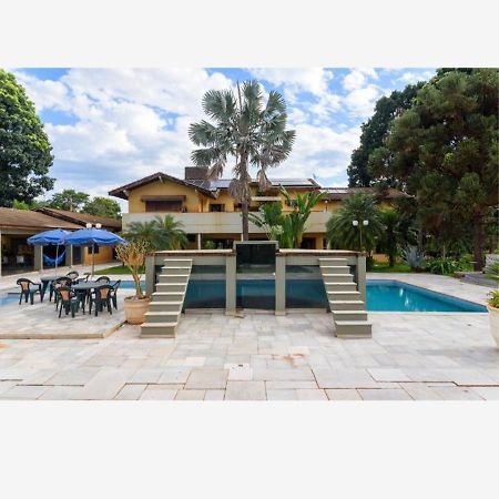 Parque Das Arvores Hospedagem E Eventos Barretos Bagian luar foto